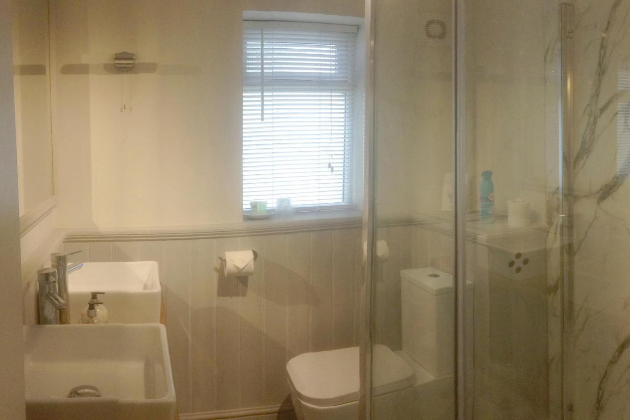 Beautiful Seaside One Bedroom Apartment Shaldon Esterno foto