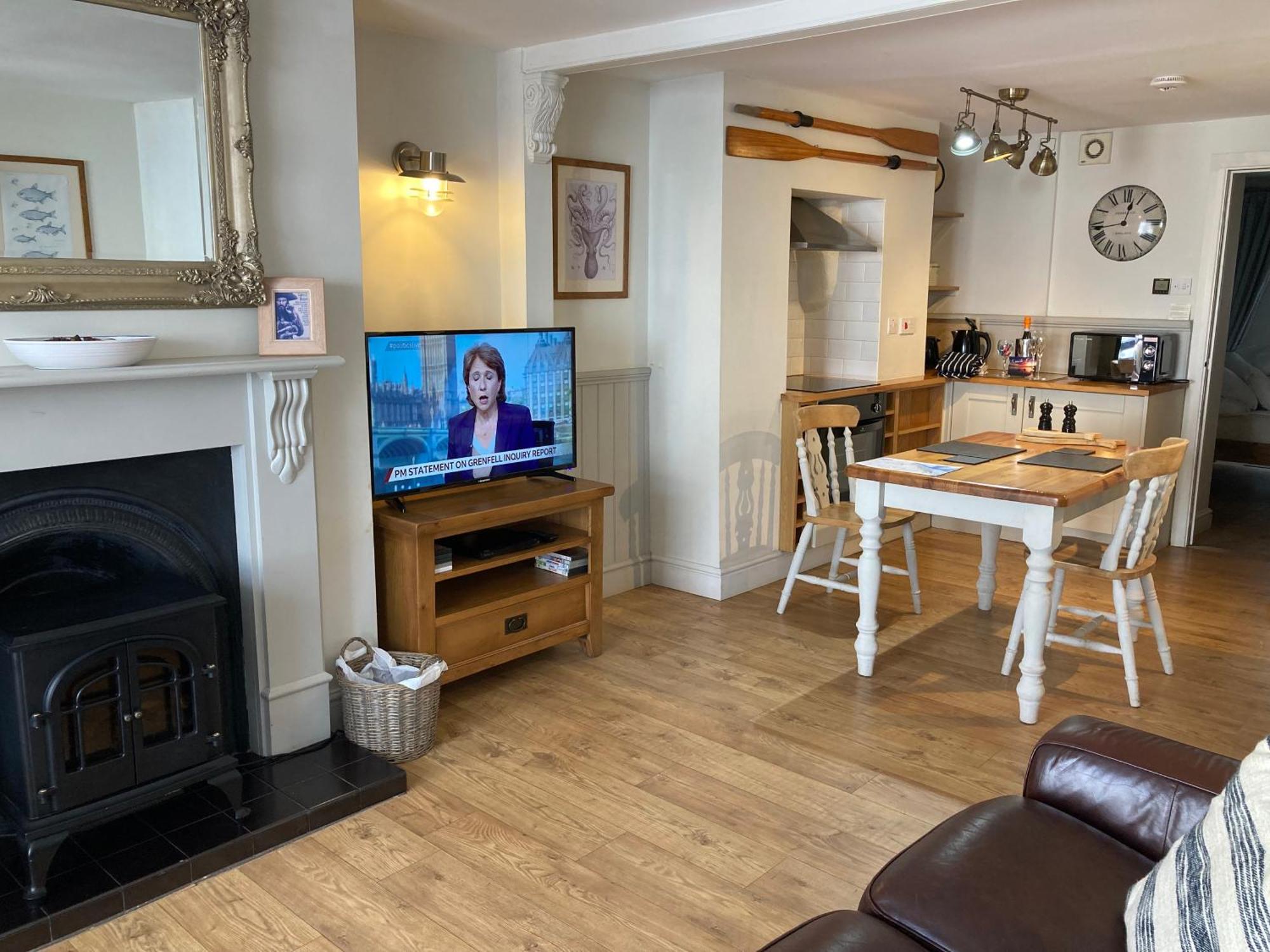 Beautiful Seaside One Bedroom Apartment Shaldon Esterno foto